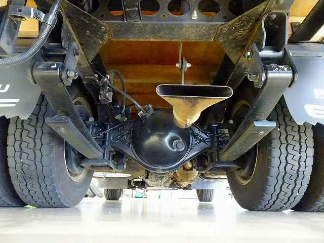 いすゞ エルフ TRG-NKR85A(2WD)の写真35