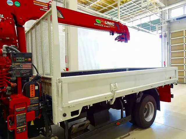 いすゞ エルフ 2RG-NMR88AR(2WD)の写真24