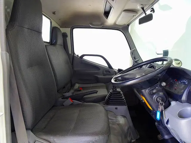 日野 デュトロ TKG-XZU655M(2WD)の写真6
