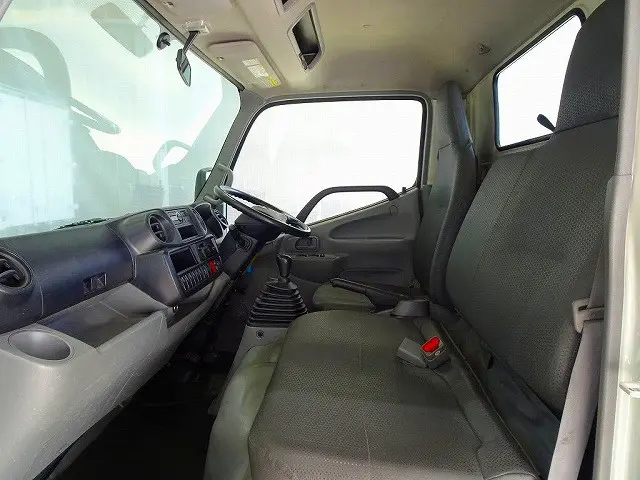 日野 デュトロ TKG-XZU655M(2WD)の写真8