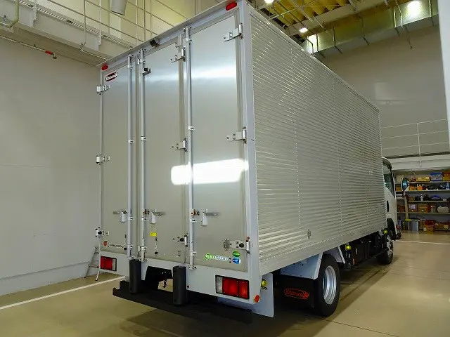 お問合せ管理No.F006 エルフ 2t 4WD FFL ワイドロング アルミバン|いすゞ エルフ 2RG-NPS88AN(4WD)の写真3