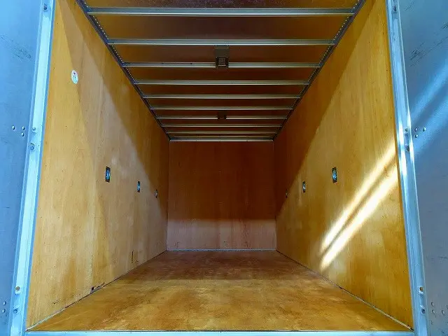 荷台内寸:449×210×217 北村製作所/T20-4309 リア3枚観音扉/90度ストッパー付 荷室左右パネル埋め込みフック3対 荷室灯2個|いすゞ エルフ 2RG-NPS88AN(4WD)の写真23