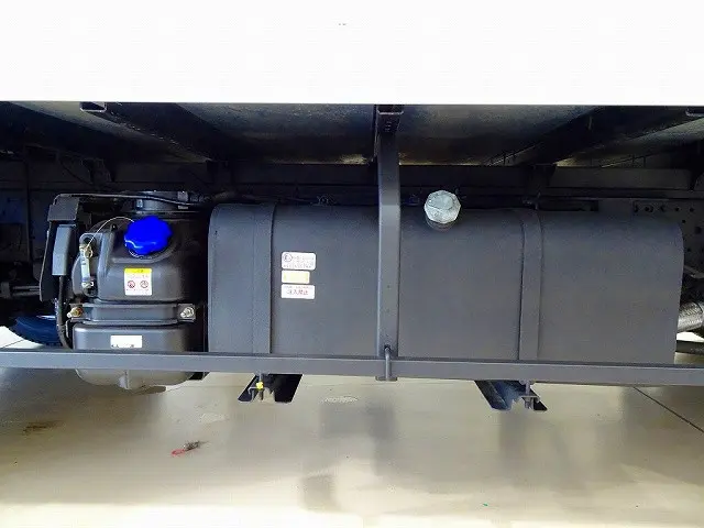 アドブルー |いすゞ エルフ 2RG-NPS88AN(4WD)の写真40