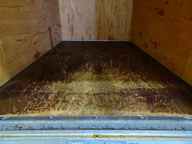 荷台内寸：306×177×245　トヨタ車体/UT19A03197　リア観音扉/90度ストッパー付　ラッシングレール1段(100cm)　荷室灯1個|トヨタ トヨエース 2RG-XZC605(2WD)の写真26