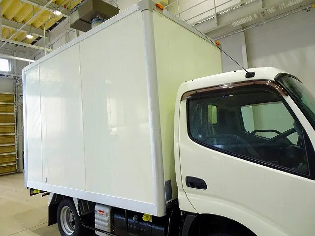 荷台内寸：306×177×245　トヨタ車体/UT19A03197　リア観音扉/90度ストッパー付　ラッシングレール1段(100cm)　荷室灯1個|トヨタ トヨエース 2RG-XZC605(2WD)の写真30