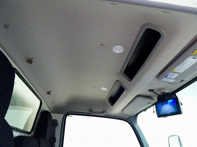 日野 デュトロ 2RG-XZU605M(2WD)の写真18