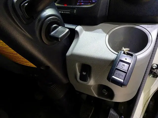 日野 デュトロ 2RG-XZU605M(2WD)の写真22