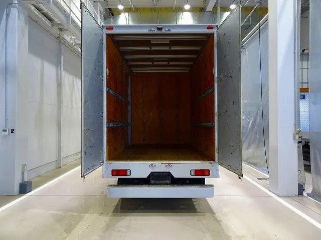 日野 デュトロ 2RG-XZU605M(2WD)の写真25