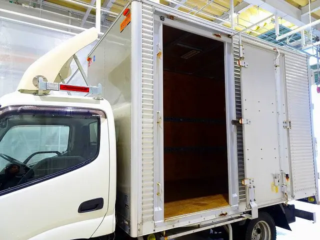 日野 デュトロ 2RG-XZU605M(2WD)の写真33