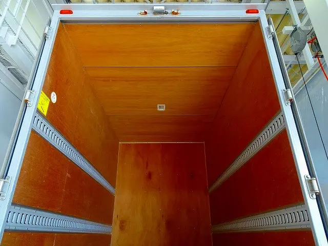 三菱 キャンター 2RG-FDA20(4WD)の写真24