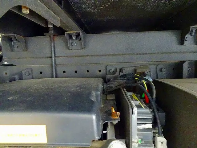 三菱 キャンター 2RG-FDA20(4WD)の写真32