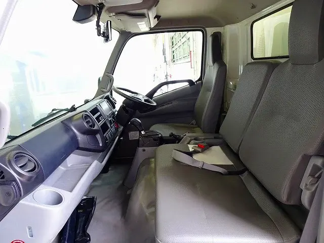 トヨタ トヨエース 2RG-XZU710(2WD)の写真9