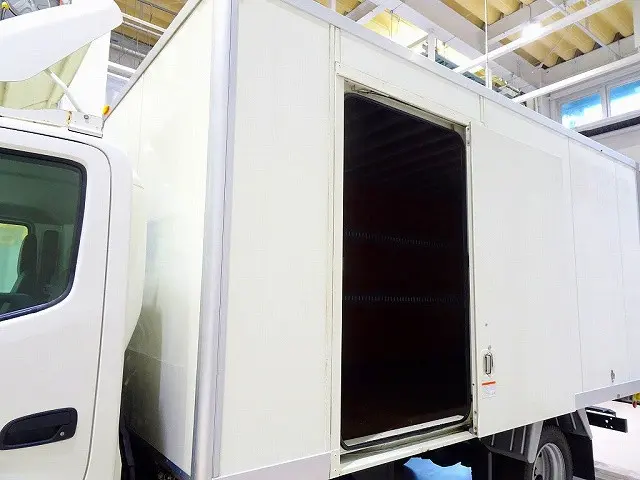 左サイドスライドドア|トヨタ トヨエース 2RG-XZU710(2WD)の写真32