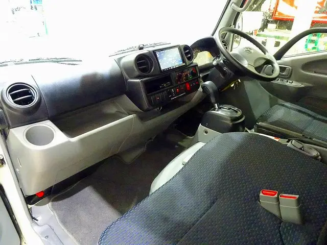 トヨタ ダイナ 2DG-GDY231(2WD)の写真7