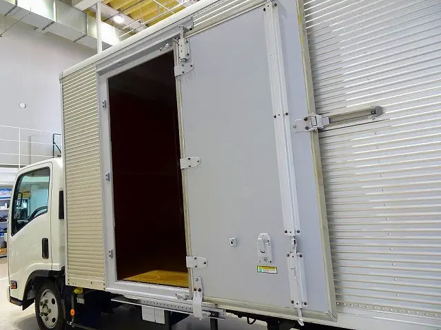 いすゞ エルフ TRG-NMR85AN(2WD)の写真28
