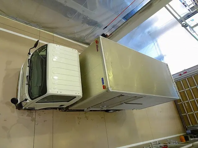 いすゞ エルフ TRG-NMR85AN(2WD)の写真29