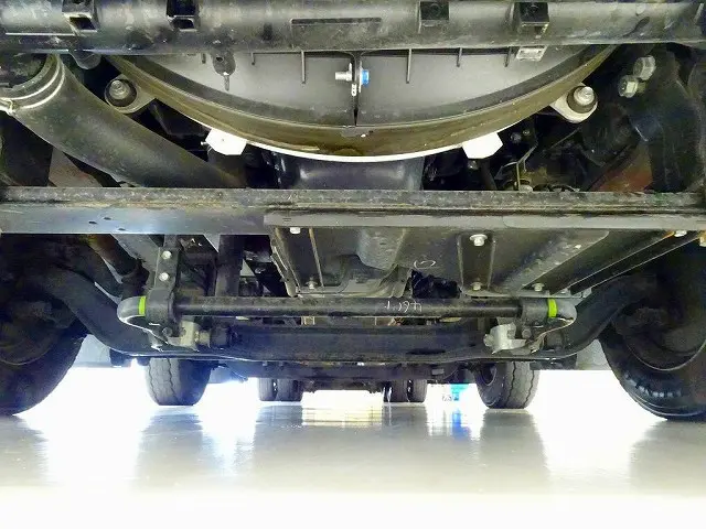 いすゞ ギガ 2PG-CYJ77D(8x4)の写真43