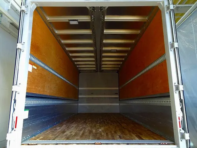 荷台内寸:623×241×240 左右セイコーラック ラッシングレール2段(61cm/140cm) 床フック5対 荷室リア入口回転渡し板付 荷室LED灯3個 格納ゲート/1,000kg付|いすゞ フォワード 2RG-FRR90T2(2WD)の写真17