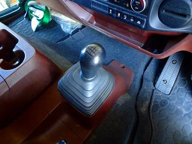 日野 レンジャー 2KG-FD2ABG(2WD)の写真20