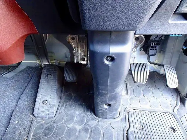 日野 レンジャー 2KG-FD2ABG(2WD)の写真21