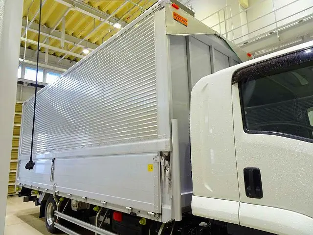 いすゞ フォワード 2RG-FRR90T2(2WD)の写真27