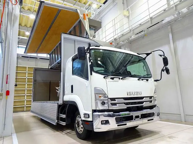 いすゞ フォワード 2RG-FRR90T2(2WD)の写真29