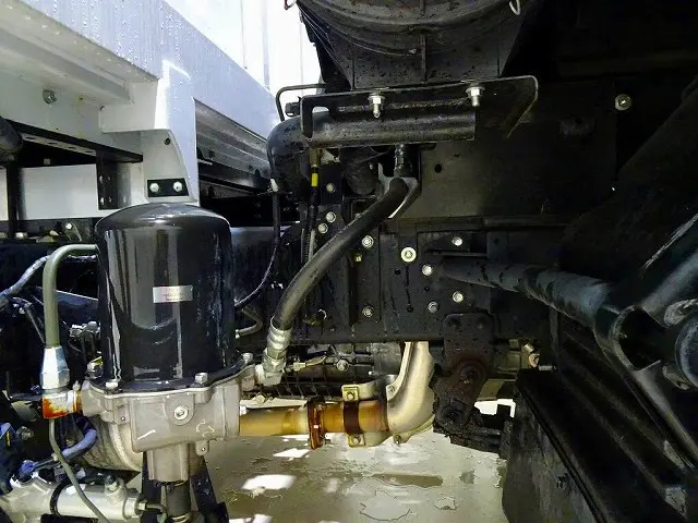 いすゞ フォワード 2RG-FRR90T2(2WD)の写真46