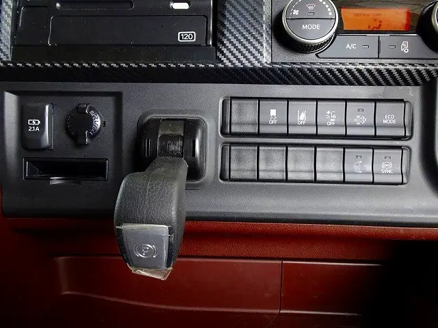 日野 プロフィア 2KG-FW1AHC(8x4)の写真13