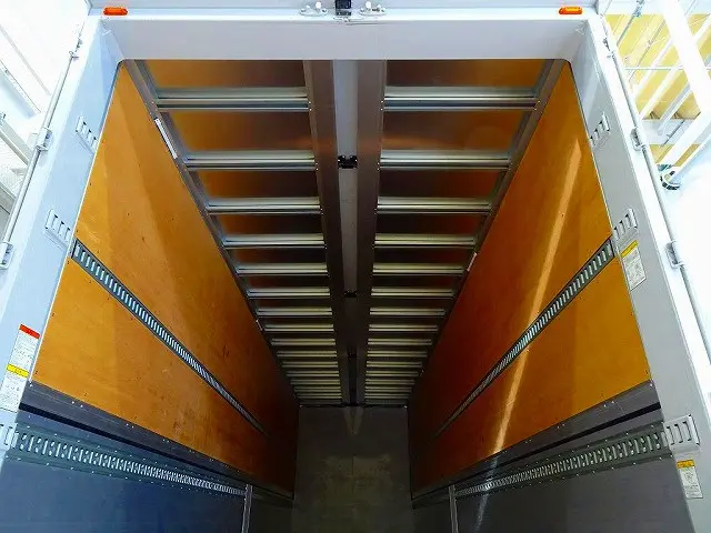 日野 プロフィア 2KG-FW1AHC(8x4)の写真27