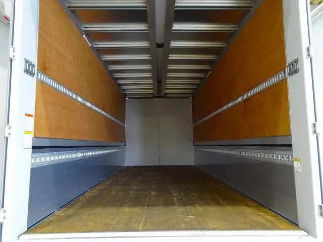 荷台内寸:621×240×244 トランテックス/1071F45-02 リア観音扉 落とし込みフック5対 左右セイコーラック ラッシングレール2段(59cm/140cm) 荷室LED灯3個|日野 レンジャー 2PG-FD2ABA(2WD)の写真24