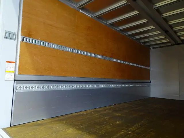 荷台内寸:621×240×244 トランテックス/1071F45-02 リア観音扉 落とし込みフック5対 左右セイコーラック ラッシングレール2段(59cm/140cm) 荷室LED灯3個|日野 レンジャー 2PG-FD2ABA(2WD)の写真27