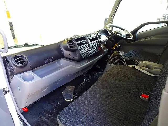 日野 デュトロ 2PG-XZU722M(2WD)の写真8