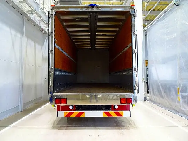 いすゞ フォワード TKG-FRR90T2(2WD)の写真23