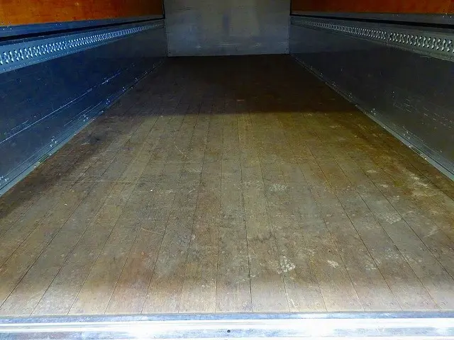 いすゞ フォワード TKG-FRR90T2(2WD)の写真25