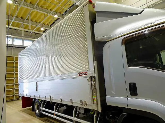 いすゞ フォワード TKG-FRR90T2(2WD)の写真29