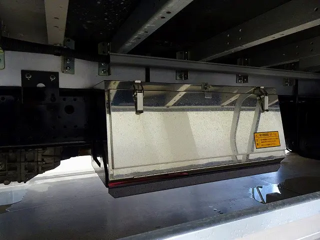 いすゞ フォワード TKG-FRR90T2(2WD)の写真39