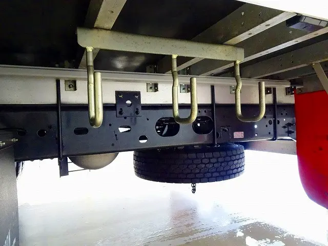 いすゞ フォワード TKG-FRR90T2(2WD)の写真42