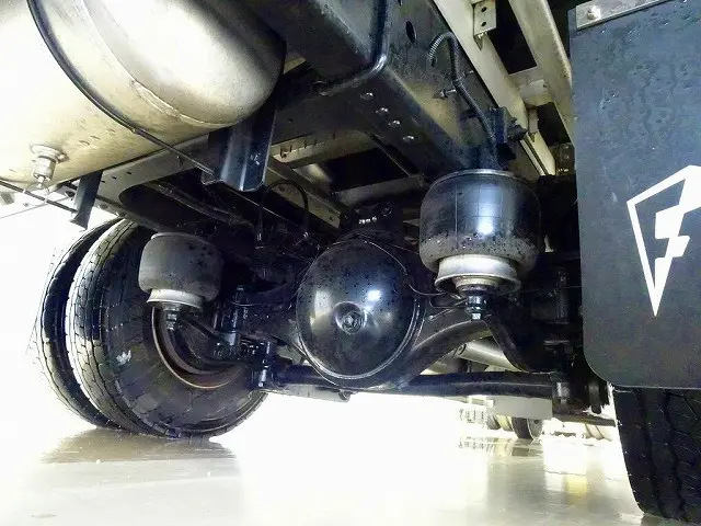 いすゞ フォワード TKG-FRR90T2(2WD)の写真43