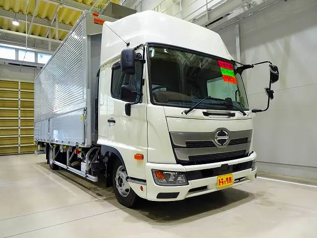 お問合せ管理No.G485　R7 レンジャー 2.2t ワイドベッド付 アルミウイング 格納ゲート付 リアエアサス 未使用車 240ps|日野 レンジャー 2PG-FD2ABG(2WD)の写真2