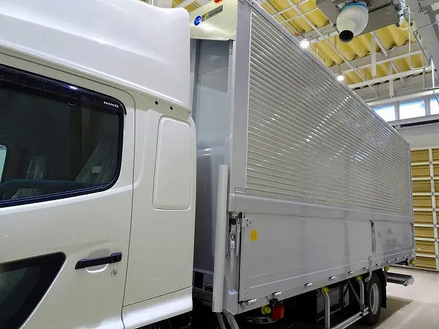 荷台内寸：627×241×240　床フック5対　左右セイコーラック　ラッシングレール2段(58cm/140cm)/ベルト1個　荷室LED灯3個　　格納ゲート/1,000kg付|日野 レンジャー 2PG-FD2ABG(2WD)の写真24