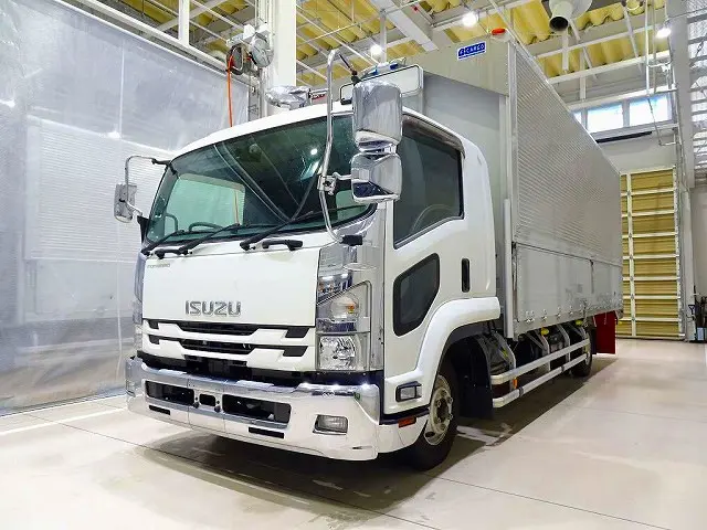 いすゞ フォワード 2RG-FRR90S2(2WD)の写真1