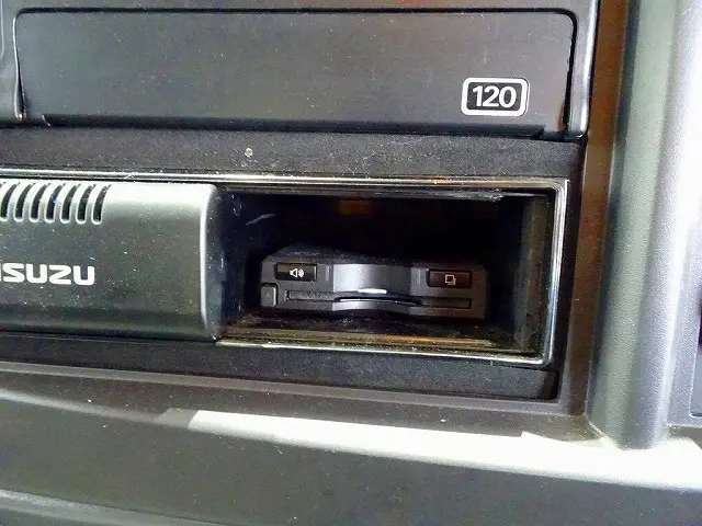 いすゞ フォワード 2RG-FRR90S2(2WD)の写真13