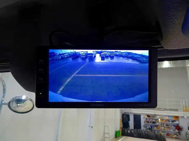 いすゞ フォワード 2RG-FRR90S2(2WD)の写真16