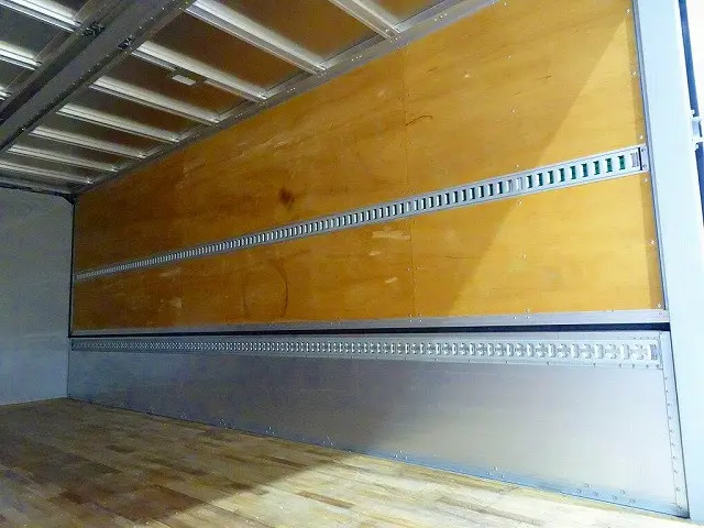 いすゞ フォワード 2RG-FRR90S2(2WD)の写真29