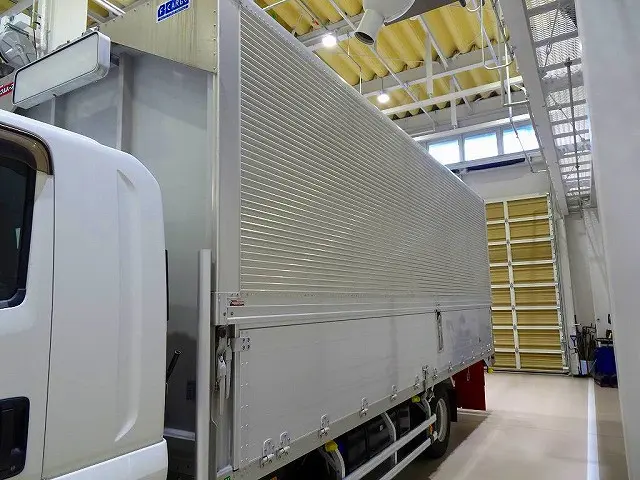 いすゞ フォワード 2RG-FRR90S2(2WD)の写真31