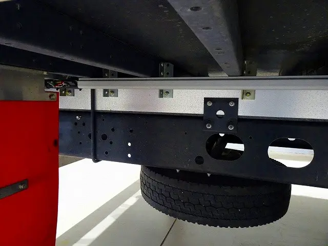 いすゞ フォワード 2RG-FRR90S2(2WD)の写真42