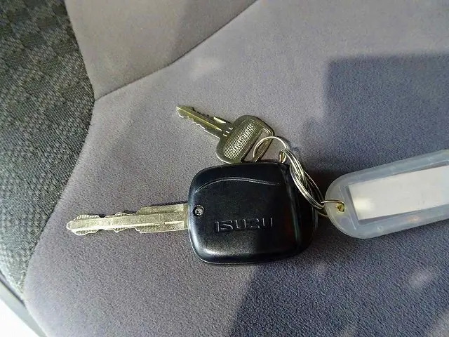 いすゞ フォワード 2RG-FRR90S2(2WD)の写真49