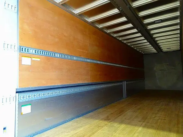 荷台内寸:967×241×266 センタースロットル付五方開 左右セイコーラック2対 落とし込みフック9対 ラッシングレール2段(68.5cm/150.5cm) 荷室LED灯4個|いすゞ ギガ 2PG-CYJ77D(8x4)の写真25