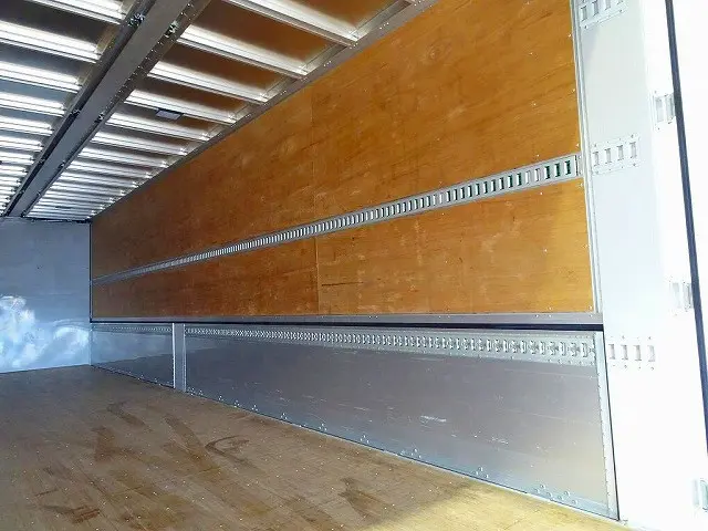 いすゞ ギガ 2PG-CYJ77D(8x4)の写真27