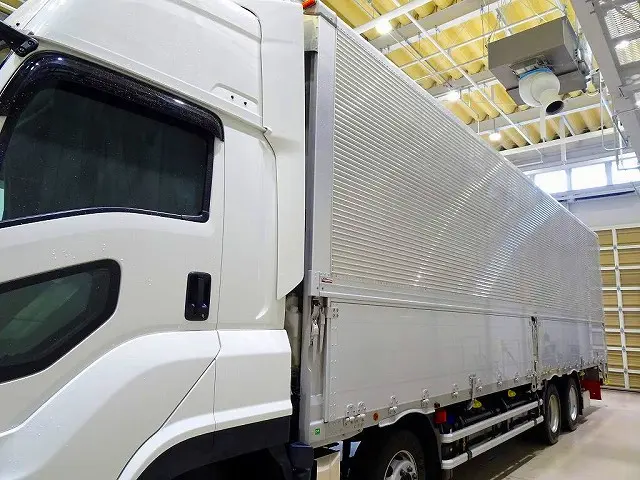 いすゞ ギガ 2PG-CYJ77D(8x4)の写真29